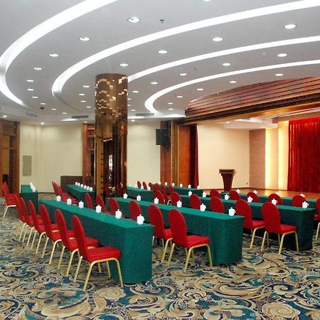 Luoyang Grand Hotel Perniagaan gambar