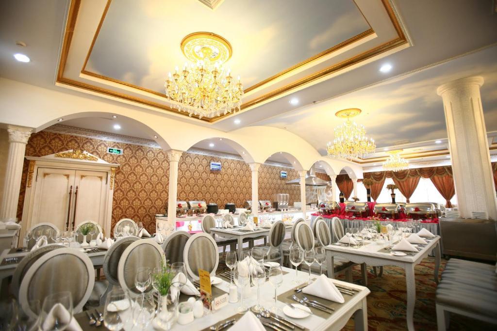 Luoyang Grand Hotel Restoran gambar