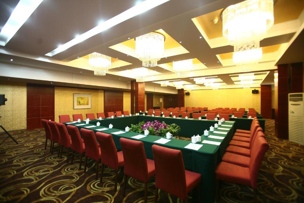Luoyang Grand Hotel Perniagaan gambar